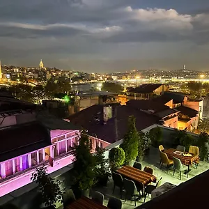 oteli̇ zi̇yaret edi̇n